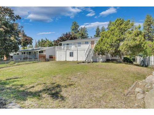 4863 Princeton Avenue, Peachland, BC - Outdoor