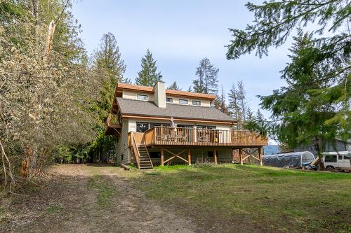 5271 Meadow Creek Crescent, Celista, BC - Outdoor With Deck Patio Veranda