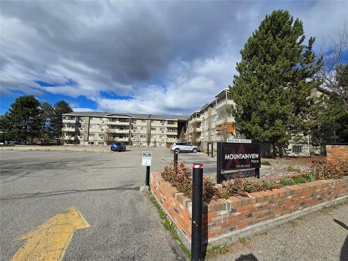 109-3700 28A Street, Vernon, BC - Outdoor With View