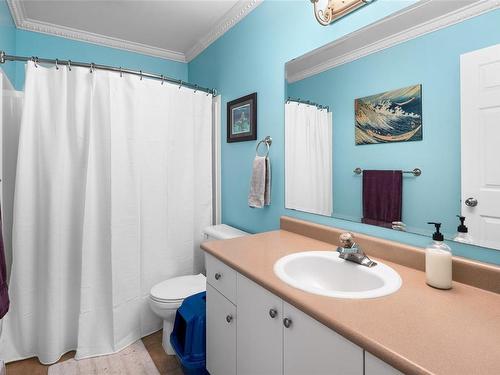 A-4018 Otter Point Rd, Sooke, BC - Indoor Photo Showing Bathroom