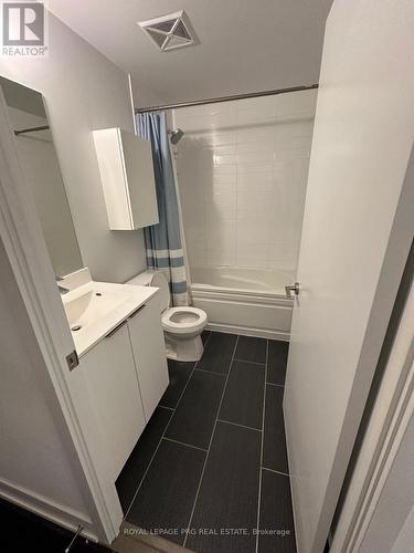 2309 - 20 Shore Breeze Drive, Toronto, ON - Indoor Photo Showing Bathroom
