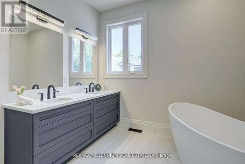 115 Villeneuve Drive, Prince Edward County, ON - Indoor Photo Showing Bathroom