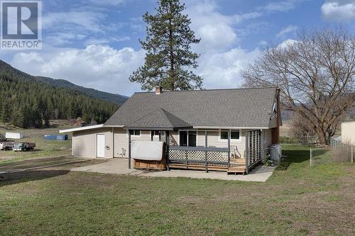 5093 Salmon River Rd Road, Armstrong, BC - Outdoor