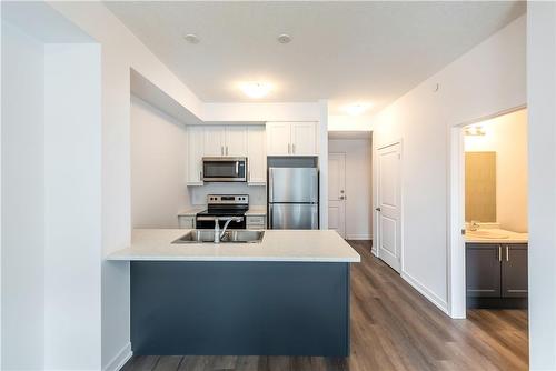 5055 Greenlane Road|Unit #343, Beamsville, ON - Indoor Photo Showing Kitchen With Stainless Steel Kitchen With Double Sink
