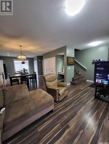 8809 Archer Lane, Regina, SK - Indoor Photo Showing Living Room