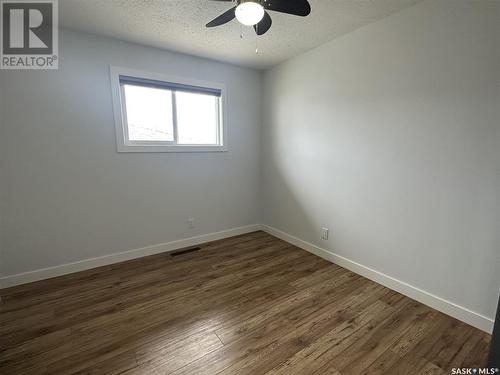 915 1St Street E, Prince Albert, SK - Indoor Photo Showing Other Room