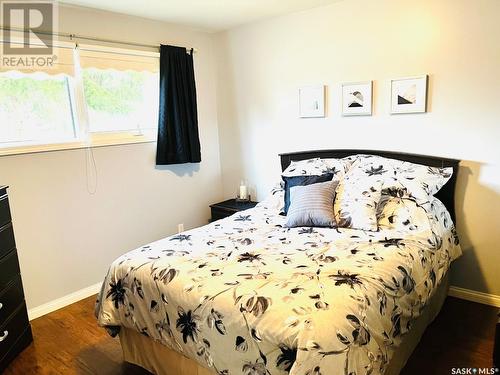 302 Circlebrooke Drive, Yorkton, SK - Indoor Photo Showing Bedroom