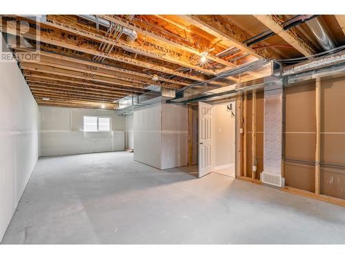 2872 Golf Course Drive, Blind Bay, BC - Indoor Photo Showing Basement