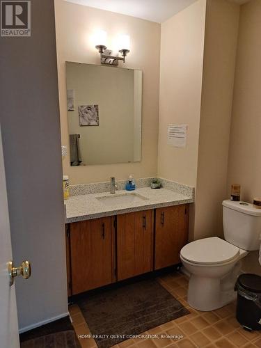 B - 1722 Princelea Place, Mississauga, ON - Indoor Photo Showing Bathroom