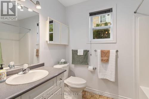 1287 Nicole Ave, London, ON - Indoor Photo Showing Bathroom