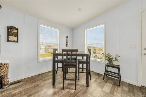 11 Silver Aspen Drive, Nanticoke, ON - Indoor Photo Showing Dining Room