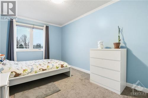 34 Fairview Crescent, Arnprior, ON - Indoor Photo Showing Bedroom