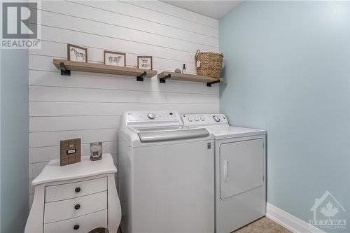 1 Richer Street, Crysler, ON - Indoor Photo Showing Laundry Room