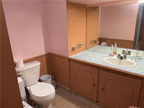23 Princemere Road, Winnipeg, MB - Indoor Photo Showing Bathroom