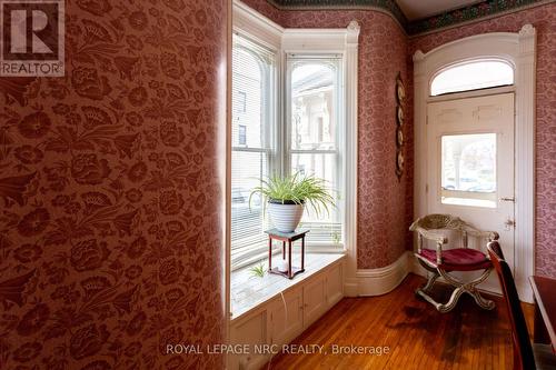 348 Ridge Rd N, Fort Erie, ON - Indoor Photo Showing Dining Room