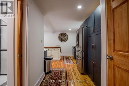 348 Ridge Rd N, Fort Erie, ON - Indoor Photo Showing Kitchen