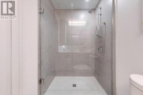#3211 -16 Bonnycastle St, Toronto, ON - Indoor Photo Showing Bathroom