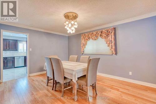 1876 Roy Ivor Crescent, Mississauga, ON - Indoor Photo Showing Dining Room