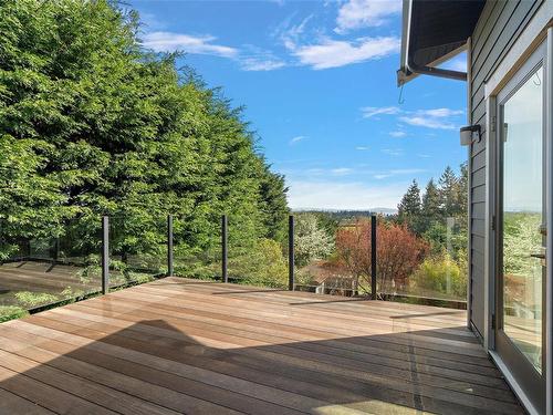 5675 Wellsview Rd, Saanich, BC - Outdoor With Deck Patio Veranda With View