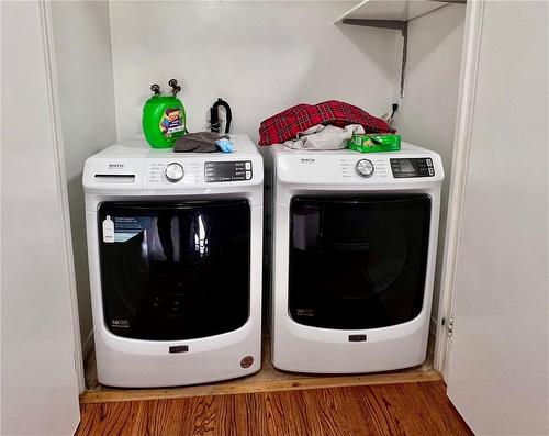 3358 Lake Shore Boulevard W|Unit #A, Toronto, ON - Indoor Photo Showing Laundry Room