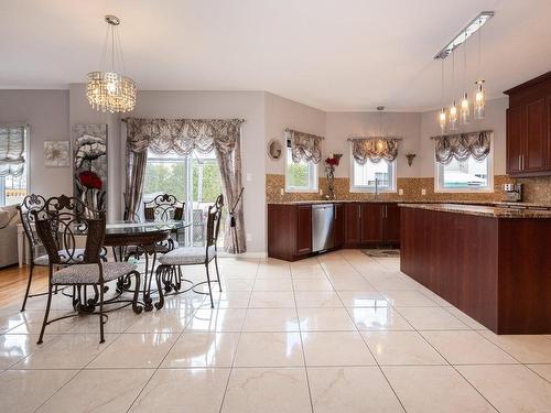 IntÃ©rieur - 4955 Rue Cherrier, Laval (Chomedey), QC - Indoor Photo Showing Dining Room
