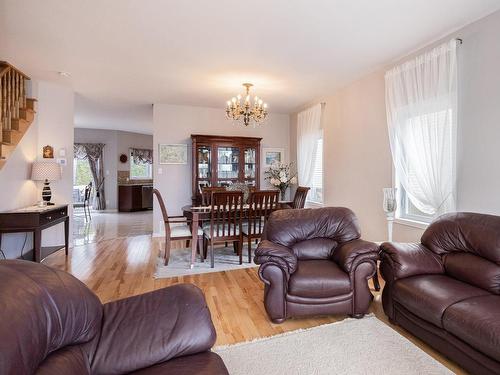 IntÃ©rieur - 4955 Rue Cherrier, Laval (Chomedey), QC - Indoor Photo Showing Living Room