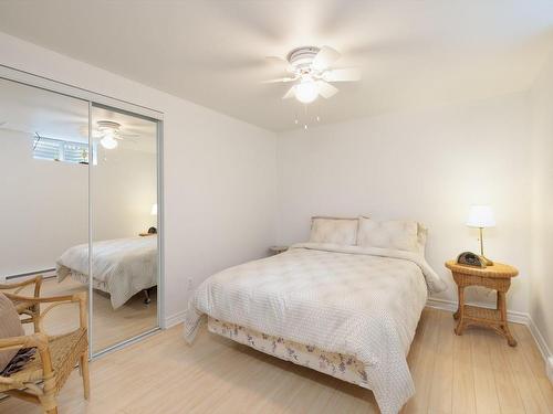 Chambre Ã Â coucher - 86 Rue Stormont, Kirkland, QC - Indoor Photo Showing Bedroom