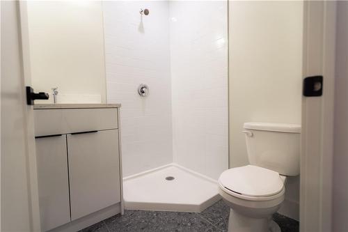 26 Augusta Street|Unit #209, Hamilton, ON - Indoor Photo Showing Bathroom