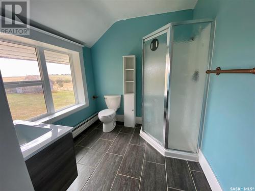 Letwiniuk Acreage, Saskatchewan Landing Rm No.167, SK - Indoor Photo Showing Bathroom