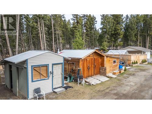 4896 Meesquono Trail, 108 Mile Ranch, BC - Outdoor With Exterior