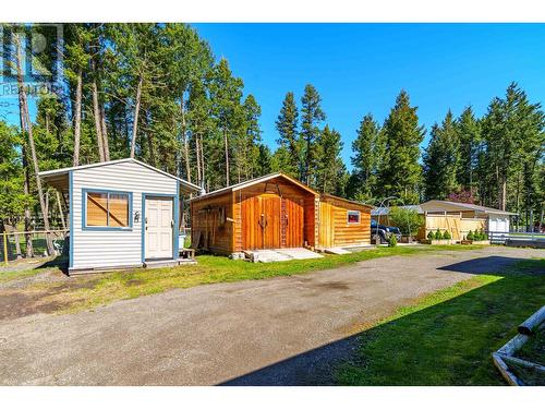 4896 Meesquono Trail, 108 Mile Ranch, BC - Outdoor