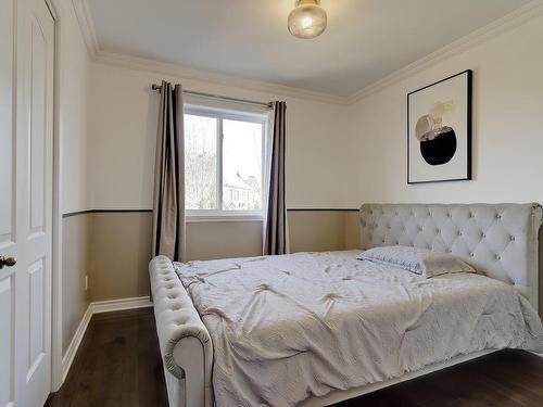 Chambre Ã Â coucher - 35 Rue De Syracuse, Candiac, QC - Indoor Photo Showing Bedroom