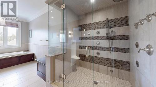 24 Glenbourne Park Drive, Markham, ON - Indoor Photo Showing Bathroom
