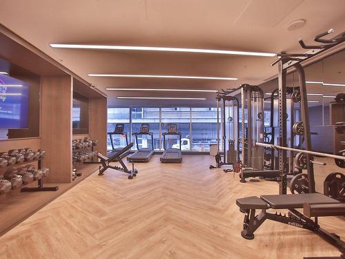 Exercise room - 612-1288 Rue St-Antoine O., Montréal (Ville-Marie), QC - Indoor With Storage