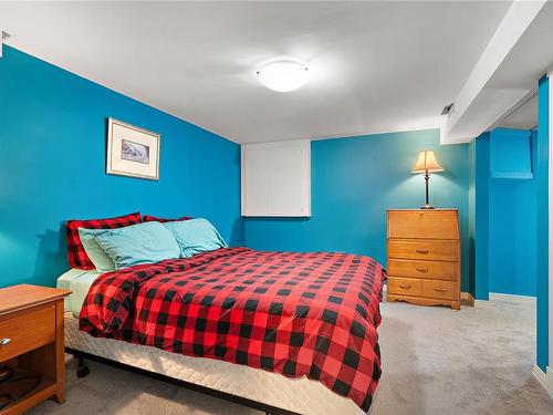 1804 Richardson St, Victoria, BC - Indoor Photo Showing Bedroom