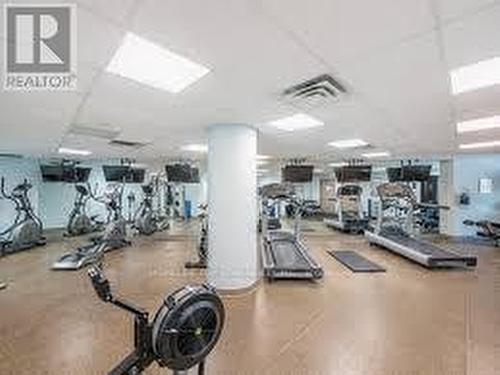 #913 -1171 Queen St, Toronto, ON - Indoor Photo Showing Gym Room