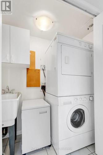 522 - 7373 Martin Grove Road, Vaughan, ON - Indoor Photo Showing Laundry Room