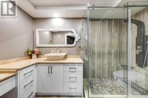 1712 - 8111 Yonge Street, Markham, ON - Indoor Photo Showing Bathroom