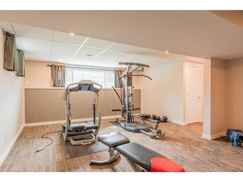1222 Fox Road, Trail, BC - Indoor Photo Showing Gym Room