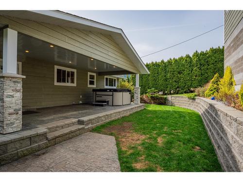 1222 Fox Road, Trail, BC - Outdoor
