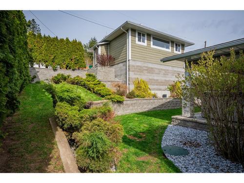 1222 Fox Road, Trail, BC - Outdoor