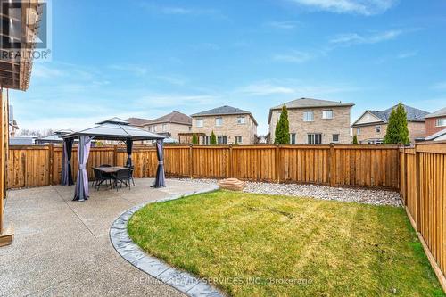 63 Blackberry Valley Cres, Caledon, ON - Outdoor With Backyard