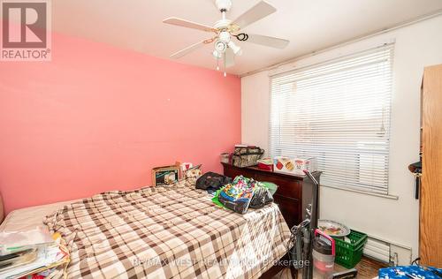 1 Bexley Crescent, Toronto (Rockcliffe-Smythe), ON - Indoor Photo Showing Bedroom