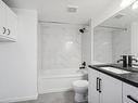 Salle de bains - 402-3310 Rue Charles-Best, Laval (Chomedey), QC  - Indoor Photo Showing Bathroom 