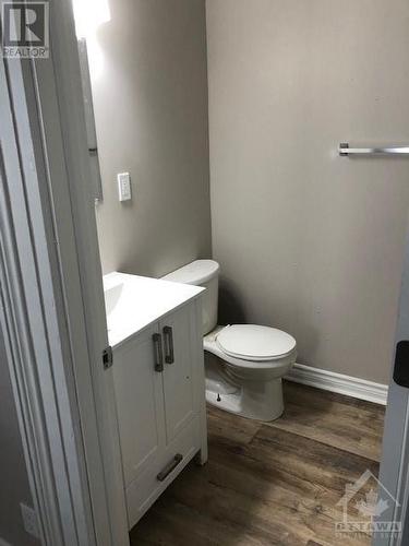 Unit 29a - 31 Townline Road E, Carleton Place, ON - Indoor Photo Showing Bathroom