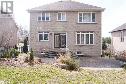 33 Cumming Drive, Barrie, ON - Outdoor
