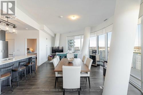 905 - 2520 Eglinton Avenue W, Mississauga, ON - Indoor Photo Showing Dining Room