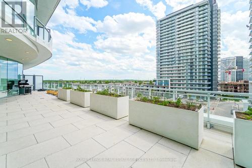 905 - 2520 Eglinton Avenue W, Mississauga, ON - Outdoor With Balcony