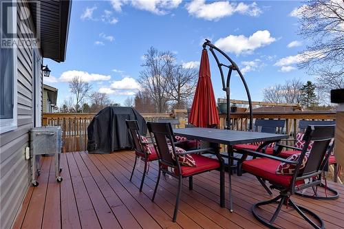 21 Dustin Drive, Petawawa, ON - Outdoor With Deck Patio Veranda With Exterior