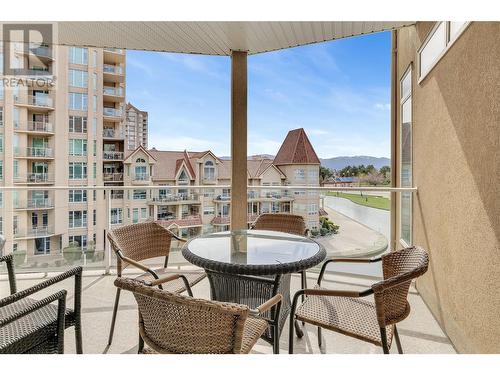 1088 Sunset Drive Unit# 432, Kelowna, BC - Outdoor With Exterior